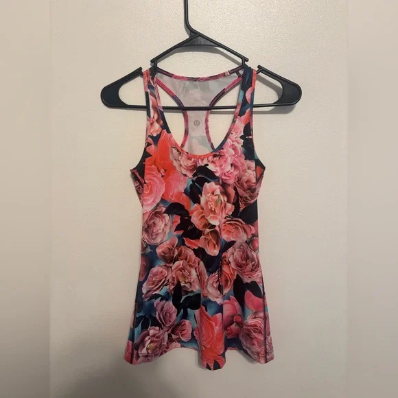 Lot of 3 - Lululemon Tank Top Pure Balance Women's Size Small *Read Description* - Picture 3 of 8